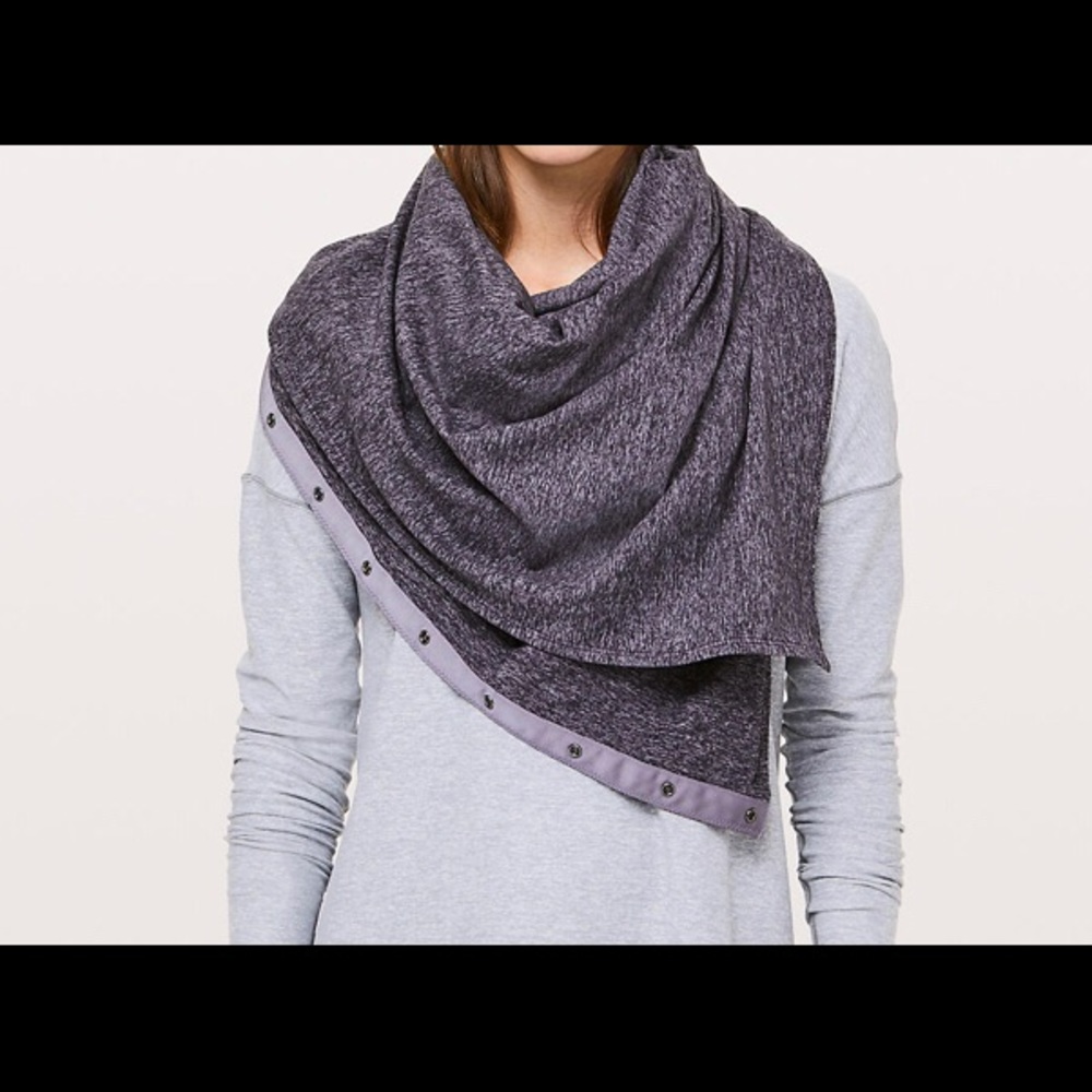 lululemon vinyasa scarf gray herringbone